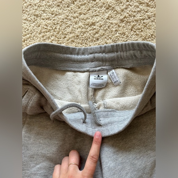 Men’s adidas jogger sweats - Picture 4 of 5